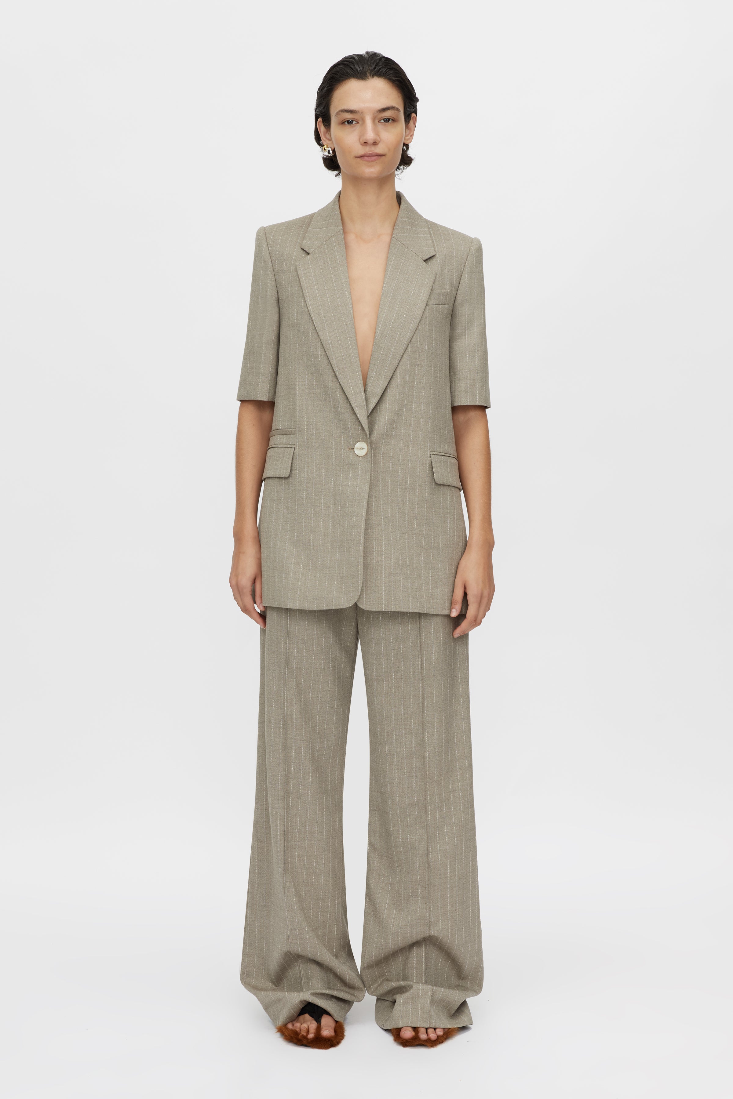 Arnelle Short Sleeve Blazer