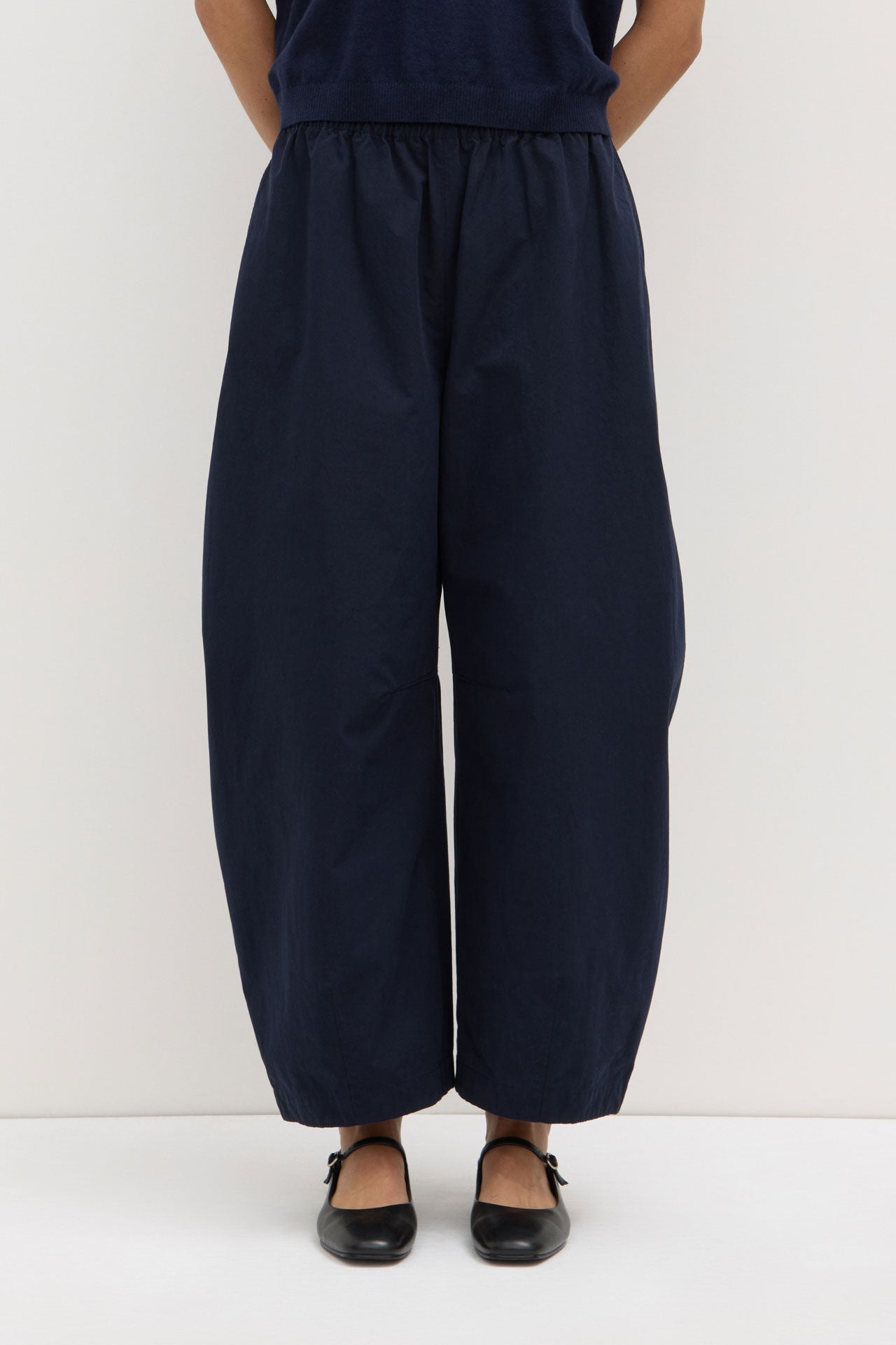 Lola Barrel Pant Navy