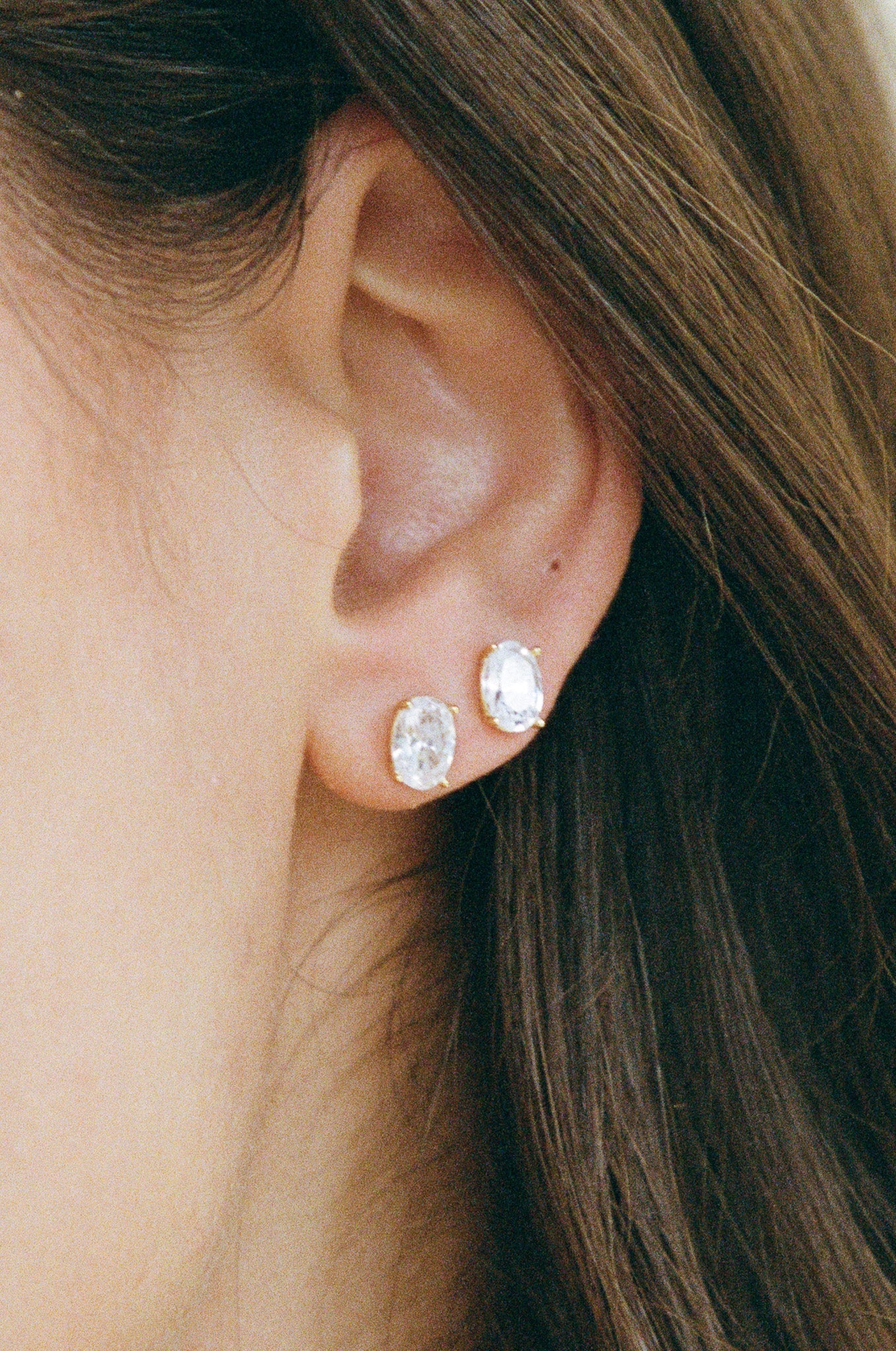 Oval Studs - Silver