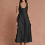 LOVAAN Cate Midi Dress | Black