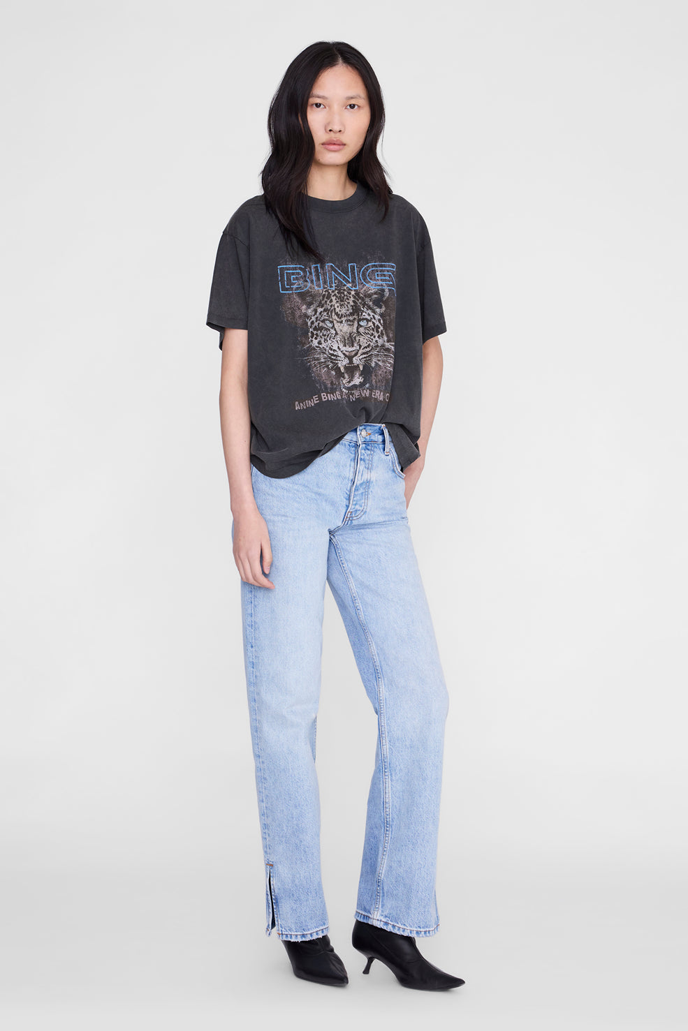 Anine Bing Cade Tee Leo Muse | Washed Black (PRE-ORDER)