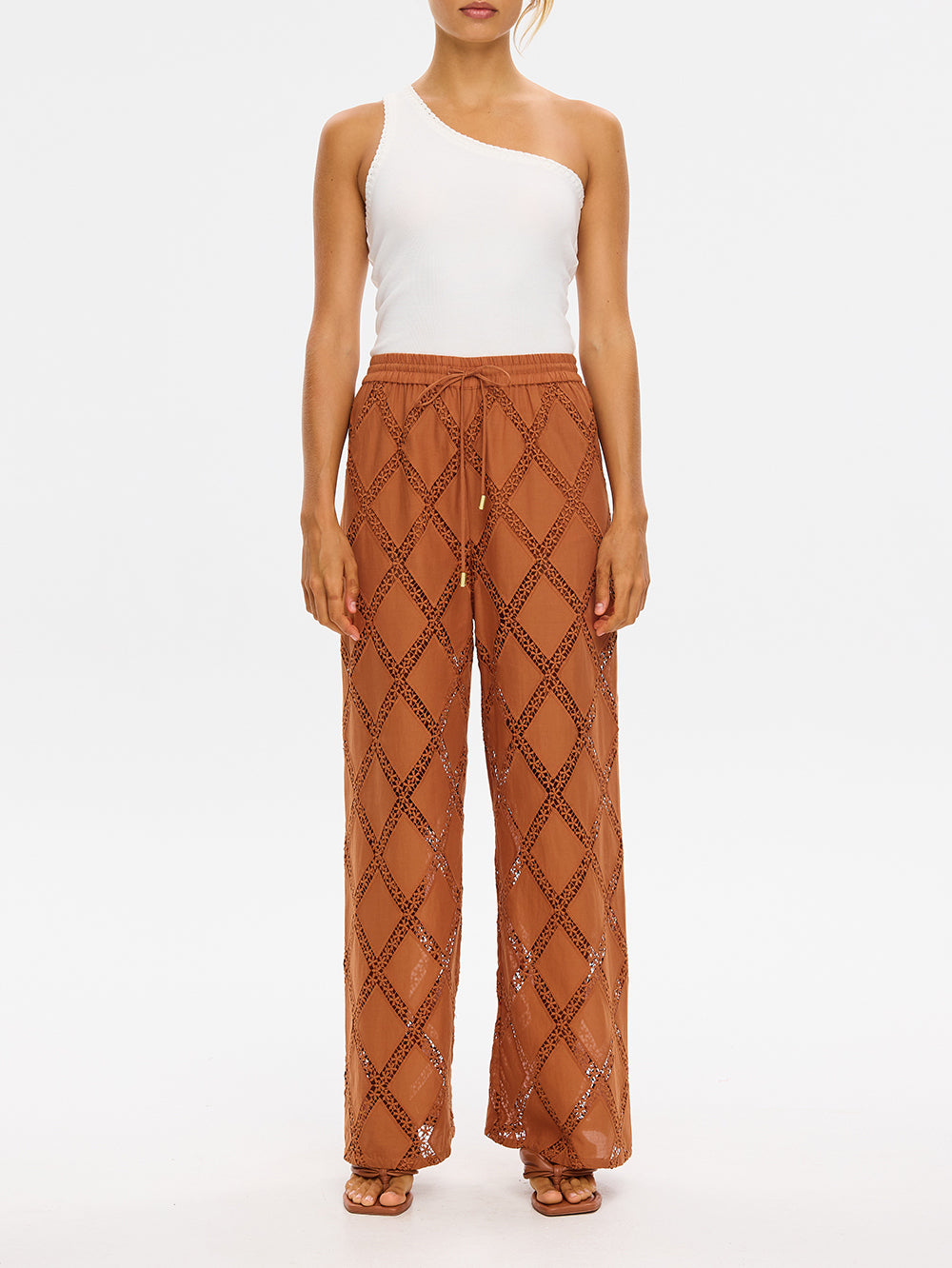 Izzy Pant