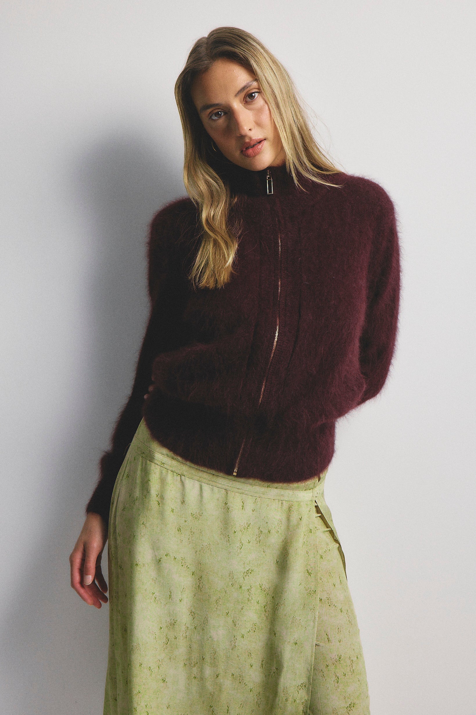 World Of Nomads Felix Zip Cardigan | Aubergine