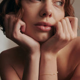 Saint Valentine Floating Stone Bracelet | Gold