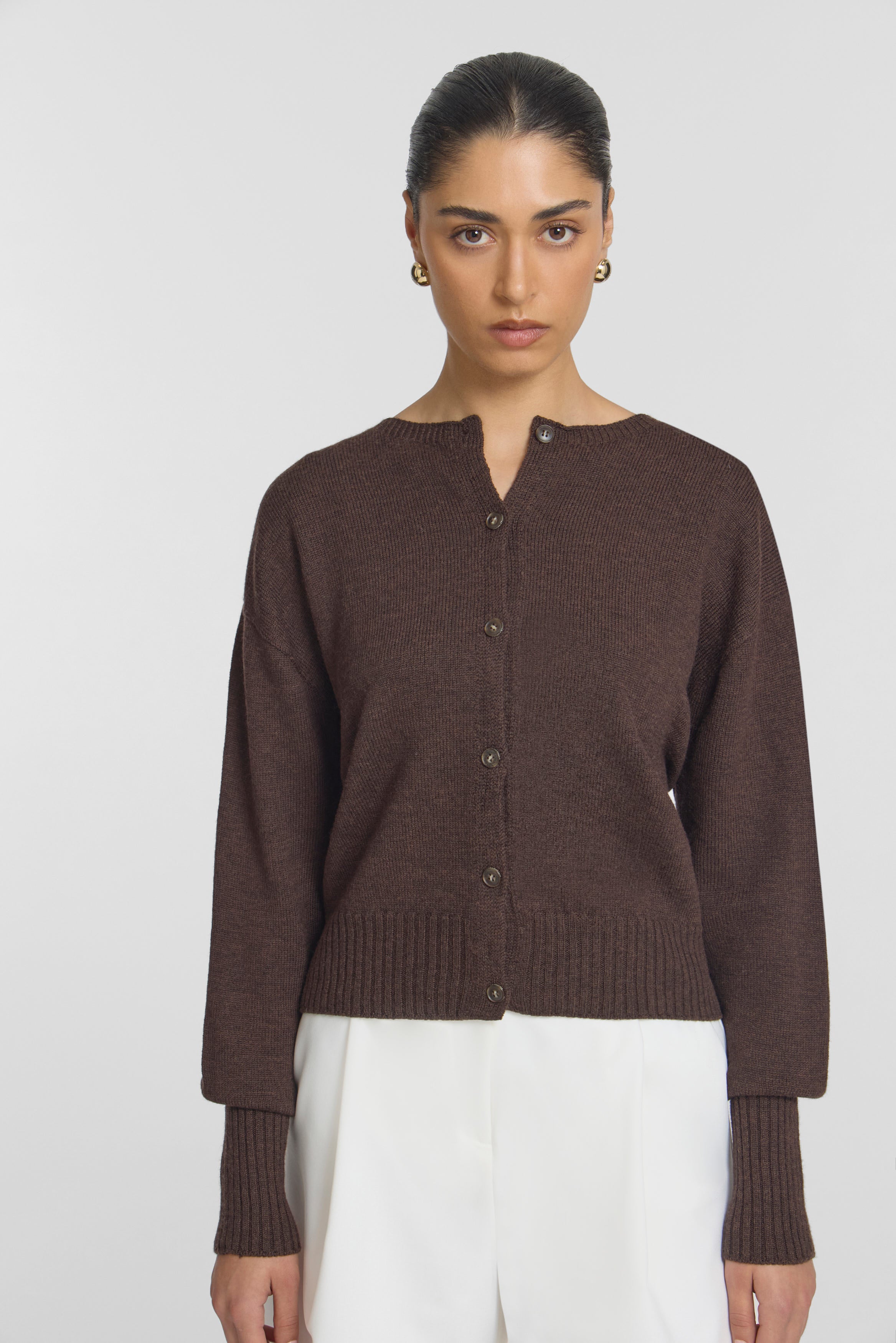 HART MERINO CARDIGAN