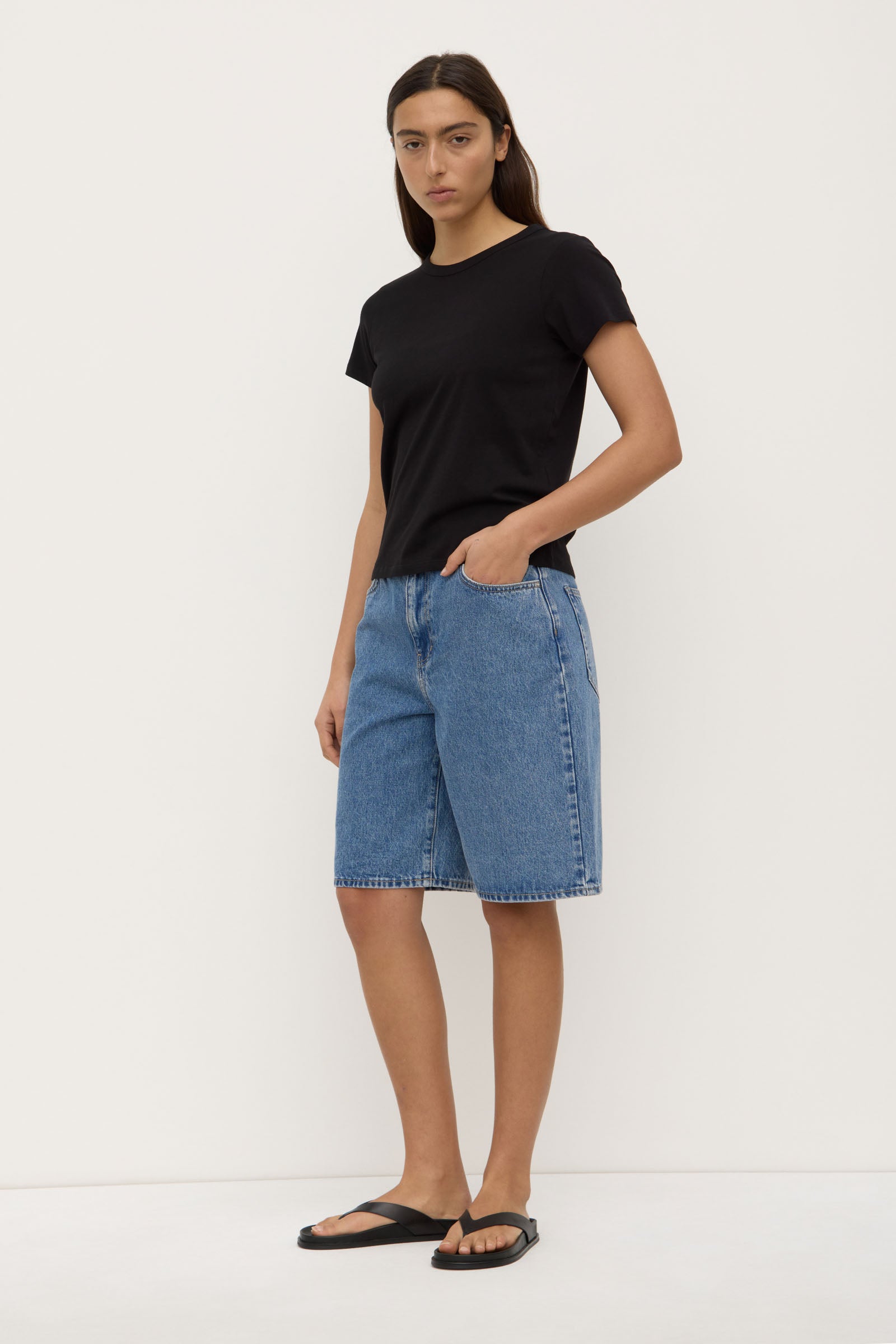 Indi Short Sleeve Tee Black
