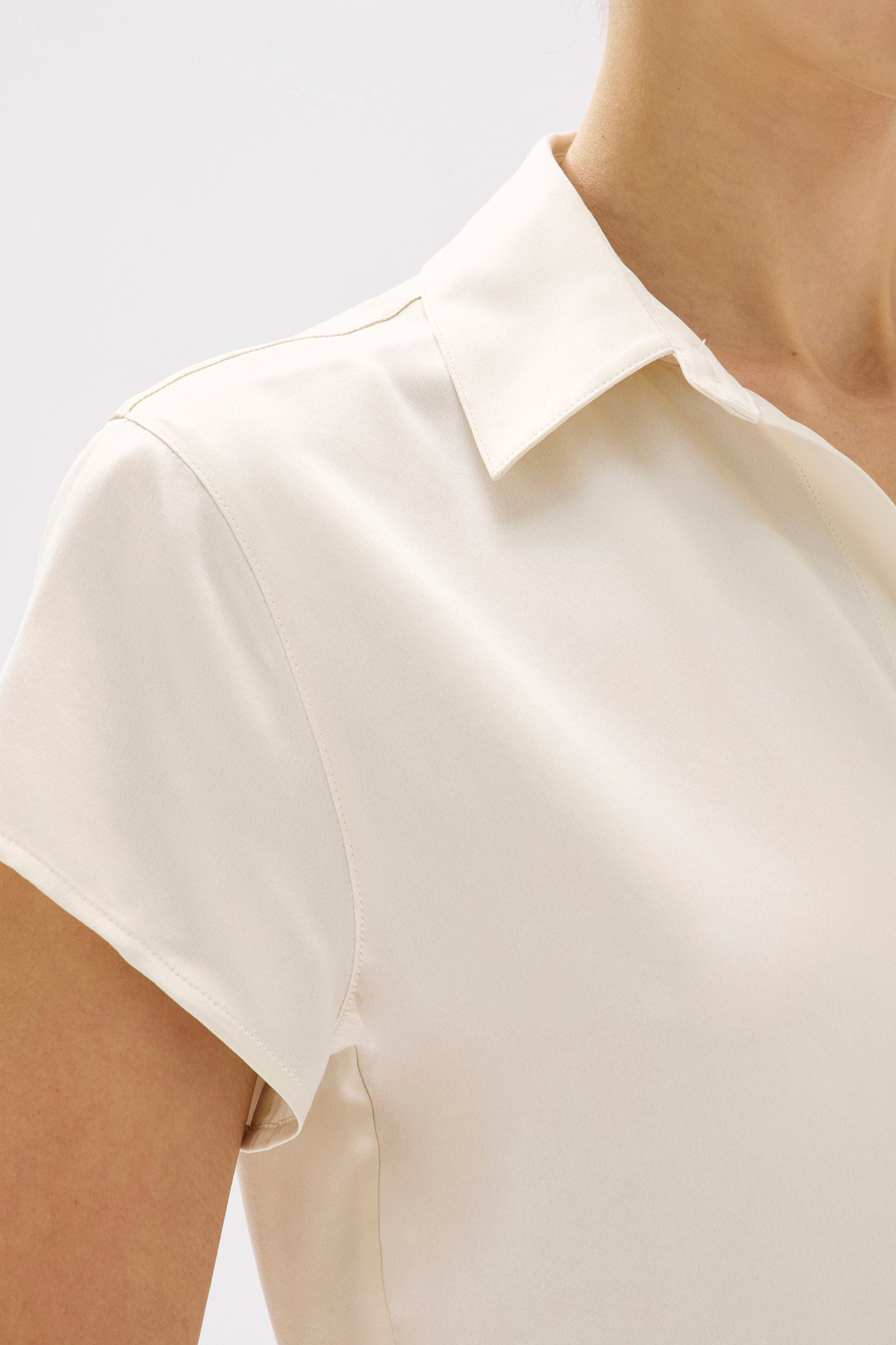 Karri Silk Short Sleeve Shirt Cream