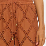 Izzy Pant