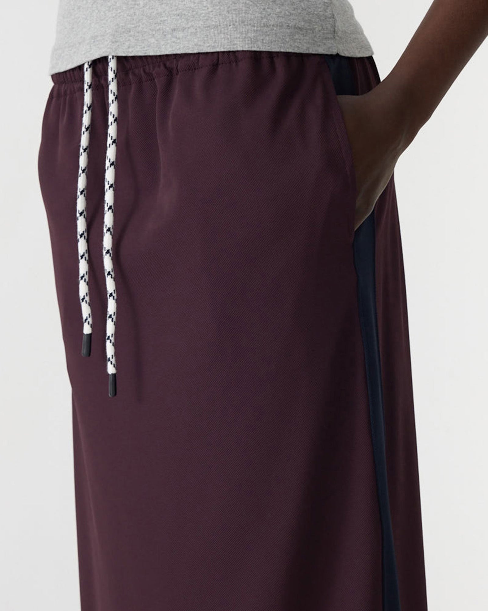 Bassike Stretch Twill Pull On Skirt | Dark Plum/Ink