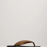 A Emery Kinto Sandal | Cognac Suede