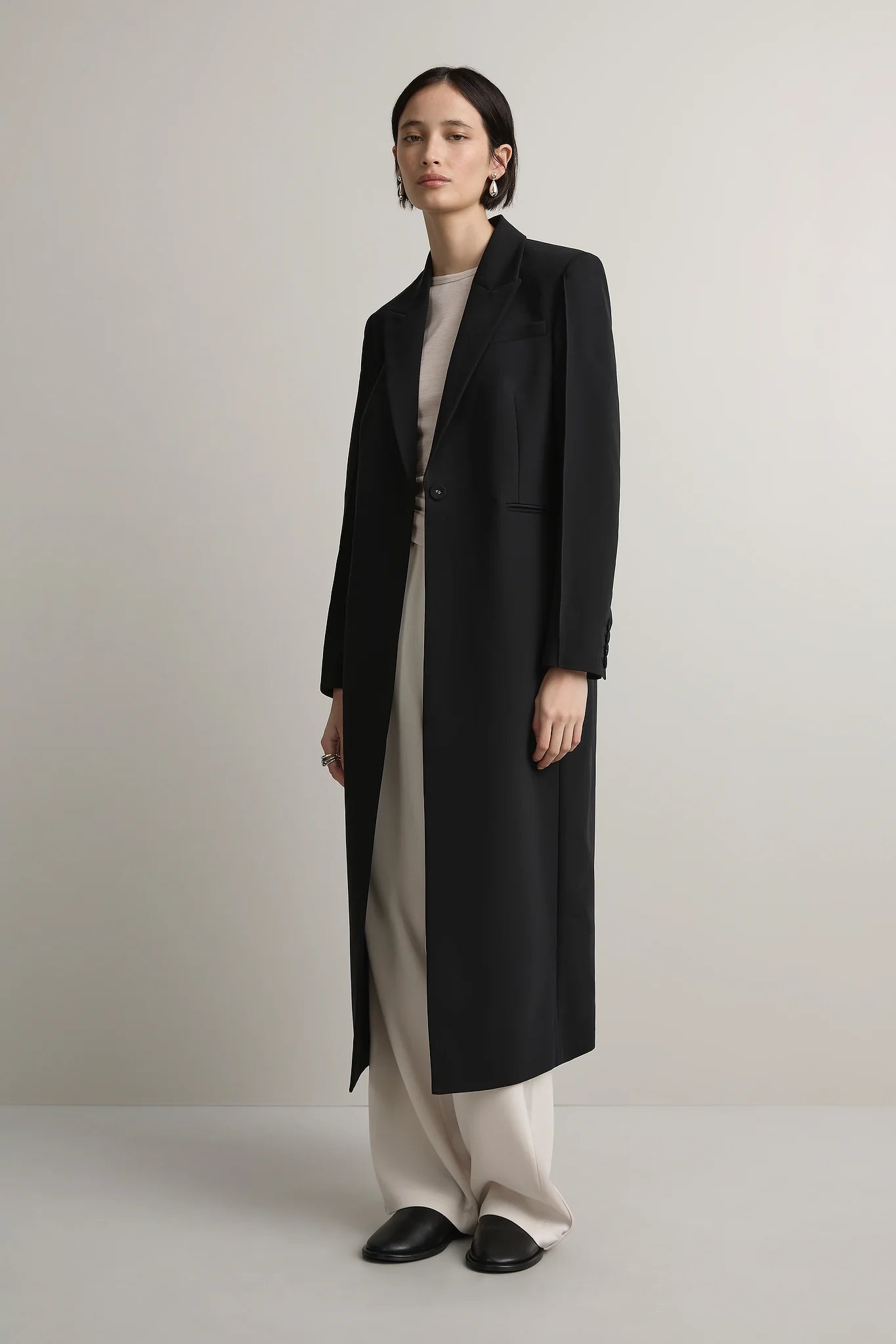 A.Emery Mylor Long Blazer | Black