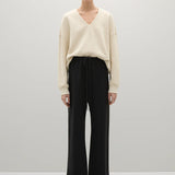 A Emery The Estee Bias Pant | Black