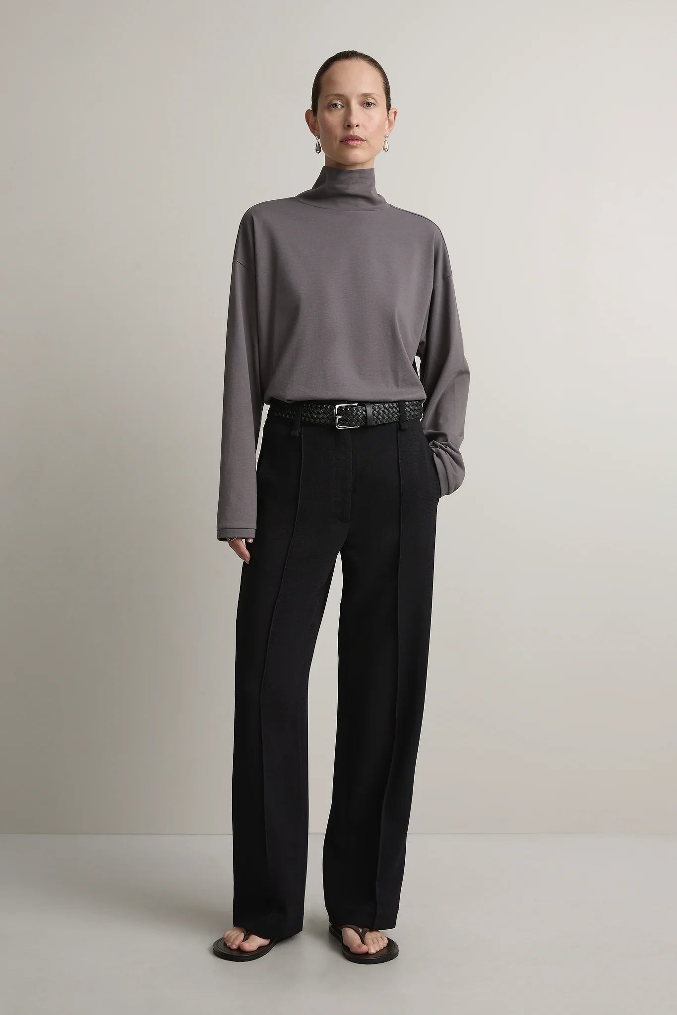 A.Emery The Miles Top | Charcoal