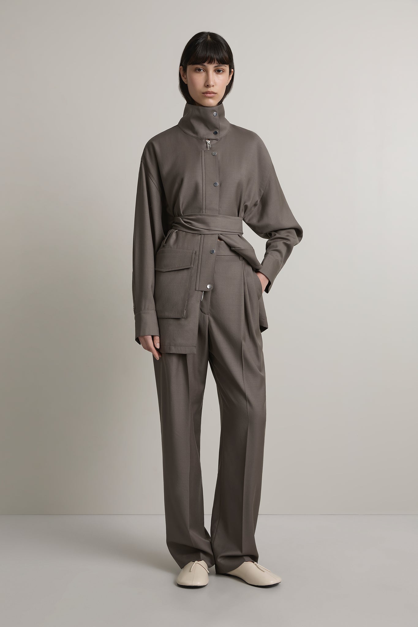 A.Emery Goddard Straight Pant | Shitake