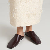 A.Emery The Griffin Flat | Vintage Claret