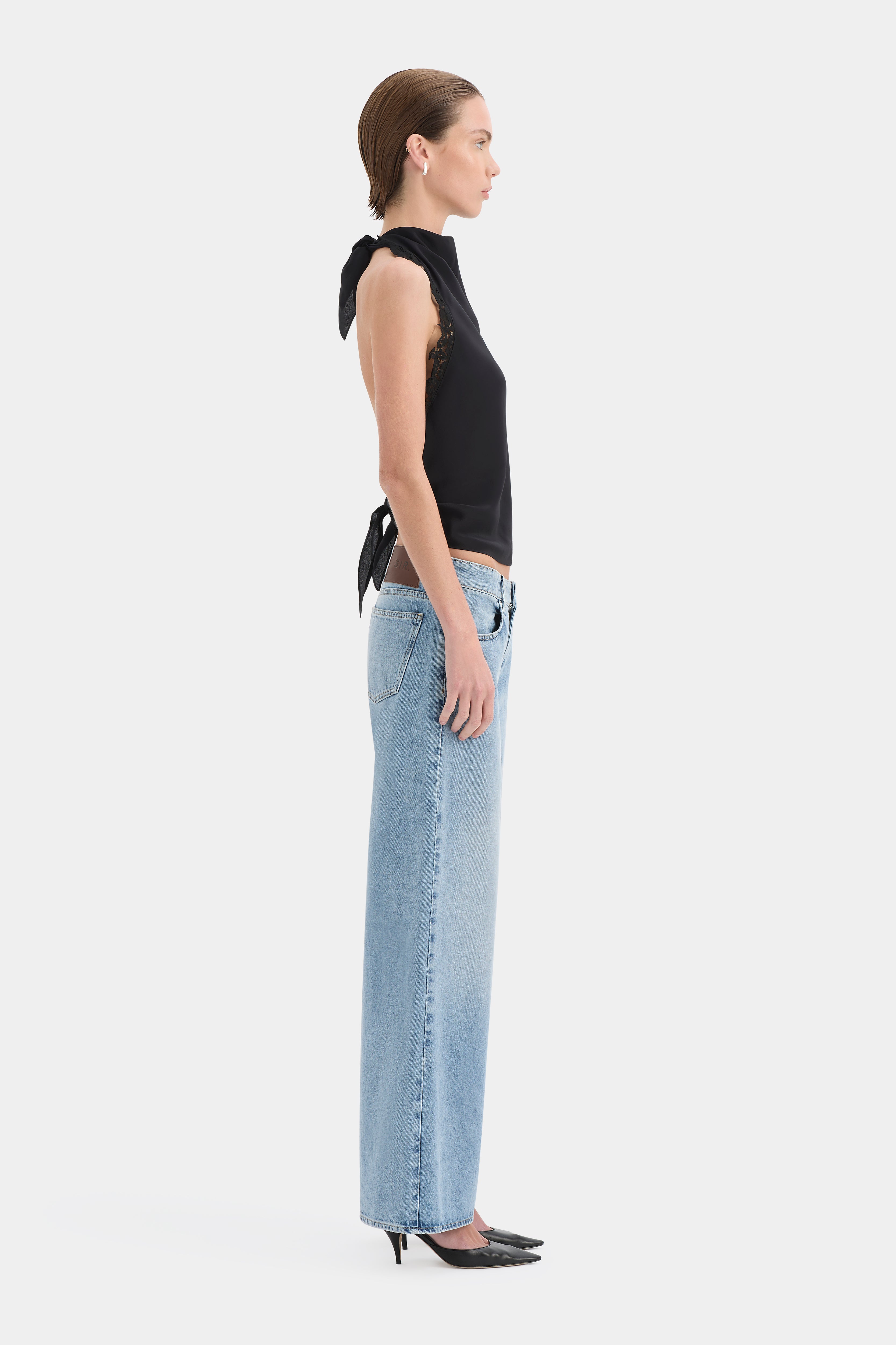 Noria Halter Tie Top