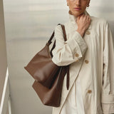 Vestirsi Harper Leather Hobo | Chocolate