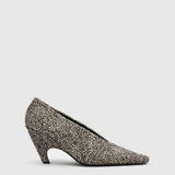 Camilla and Marc Wave Spotted Pump | Spot