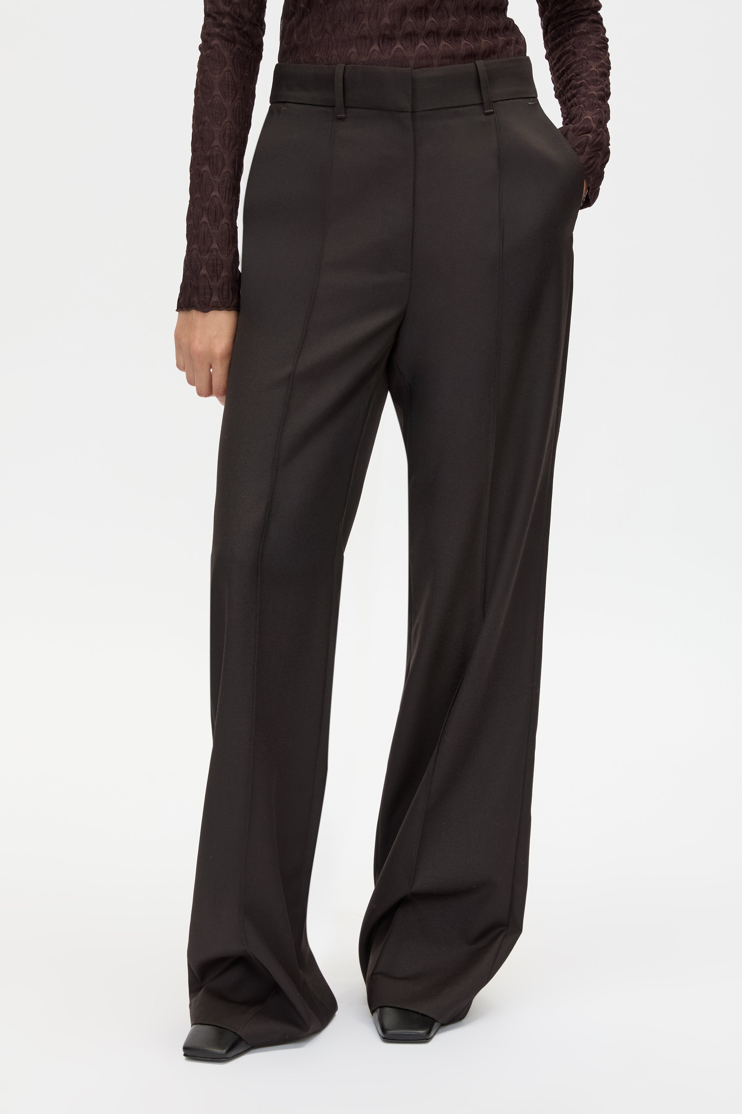 Saxony High Waisted Pintuck Pant