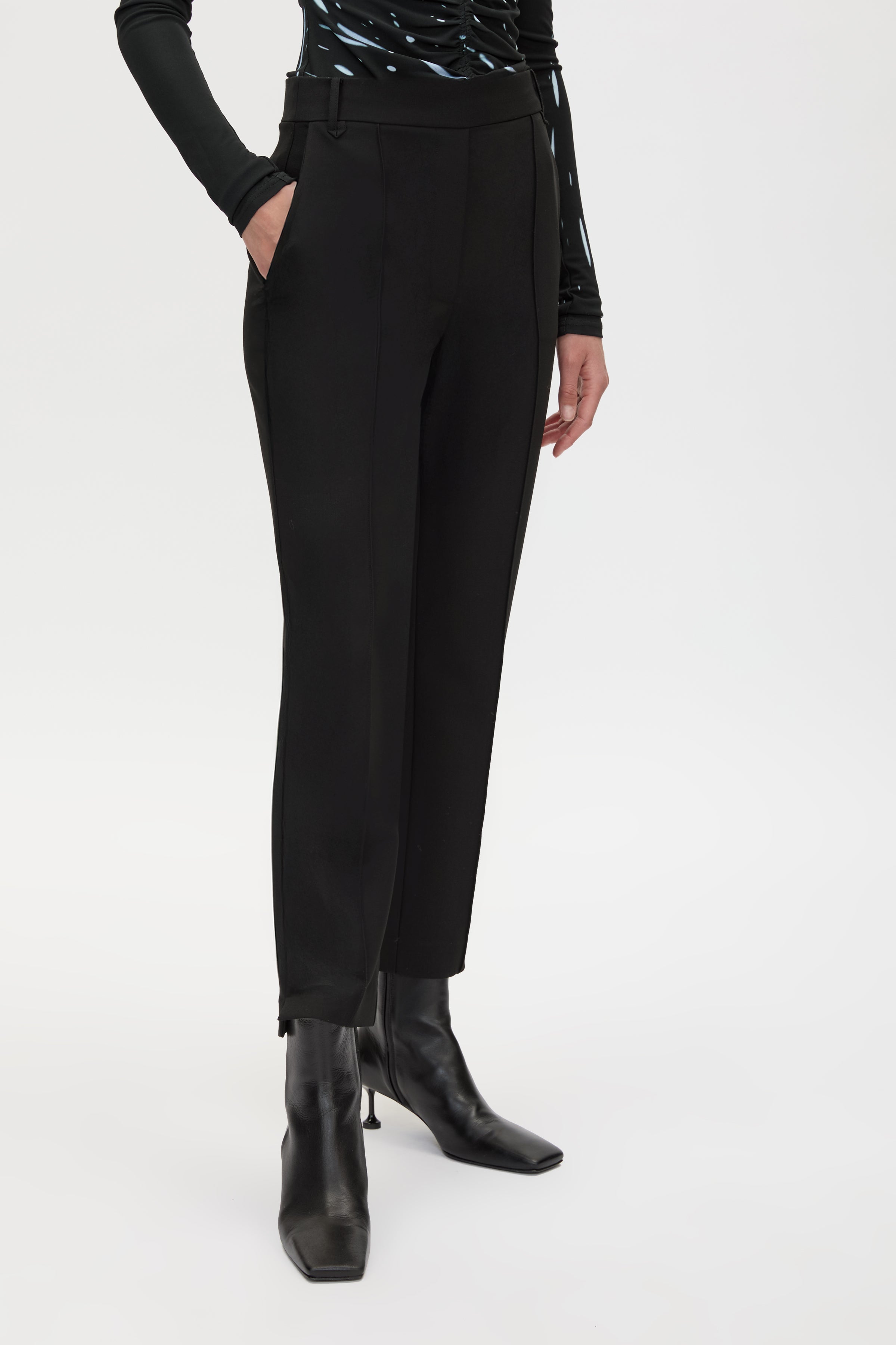Tala Slim Fit Cropped Pant