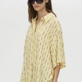 Uma short sleeve shirt