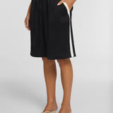 Viktoria & Woods Spotlight Short | Black