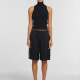 Viktoria & Woods Spotlight Short | Black