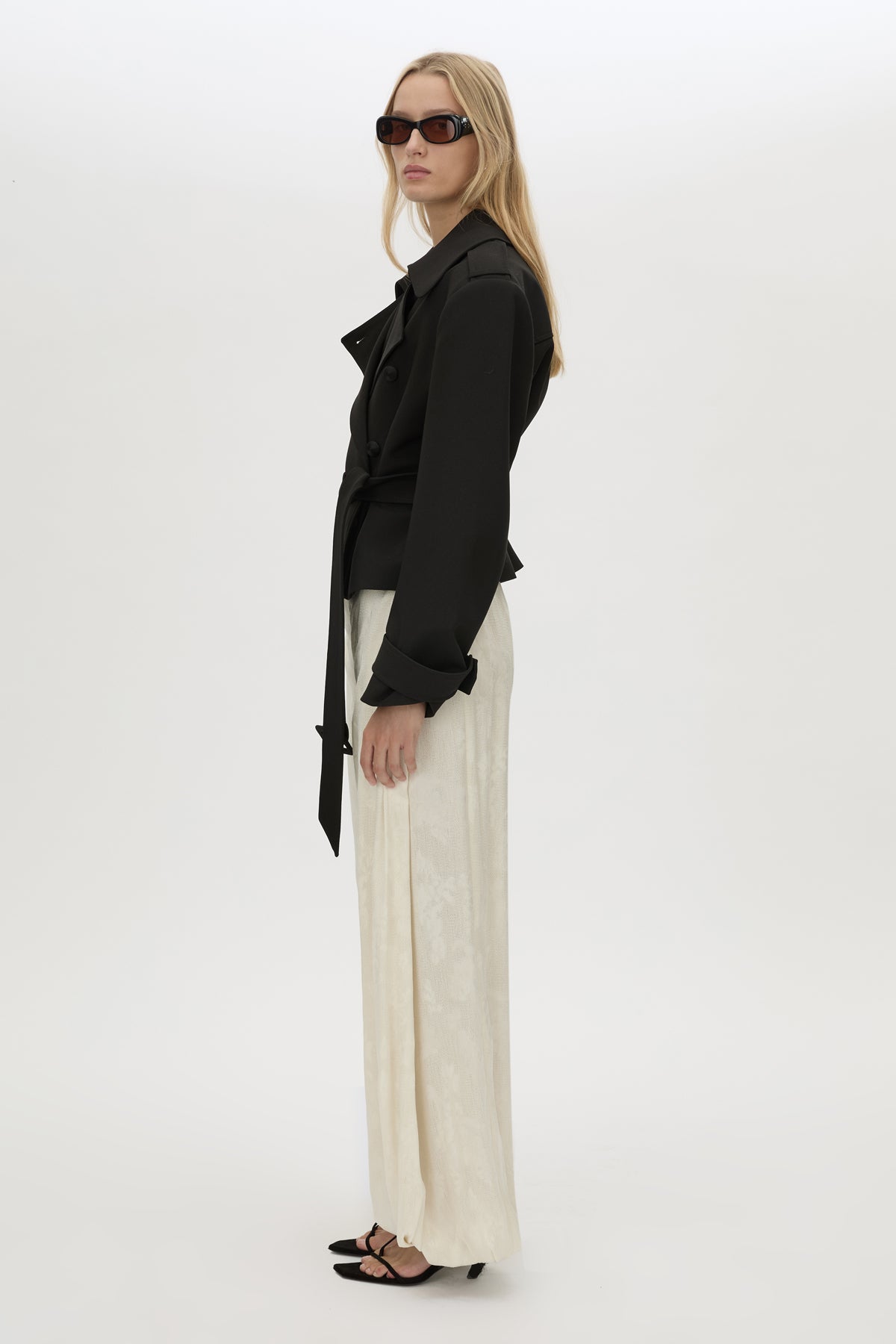 Asena short trench